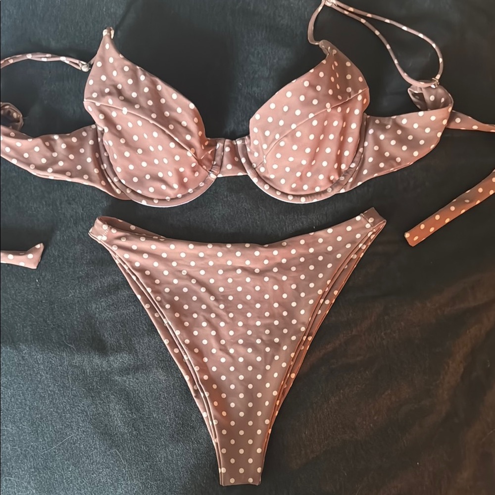 Skatie x Salty Blonde St. Barts Kate top & Kelly bottoms